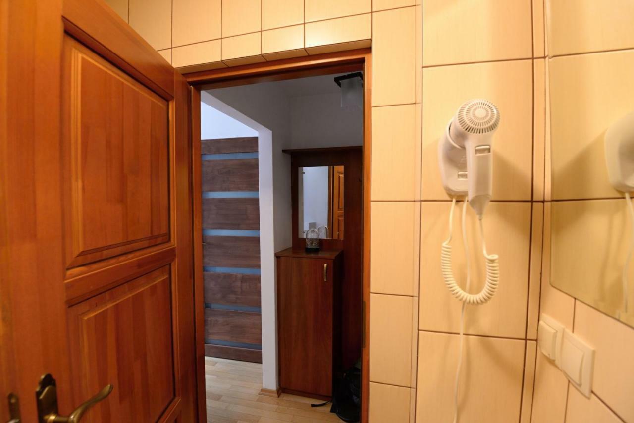 Apartament Columbus Appartement Ustrzyki Dolne Buitenkant foto